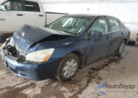 2004 Honda Accord 2.4 Lx from USA, damaged, VIN 1HGCM56304A147193